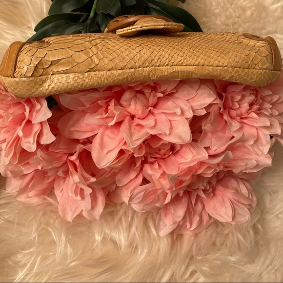 Babee D Clutch Purse Tan Yellow Snakeskin Bundle - Picture 9 of 13